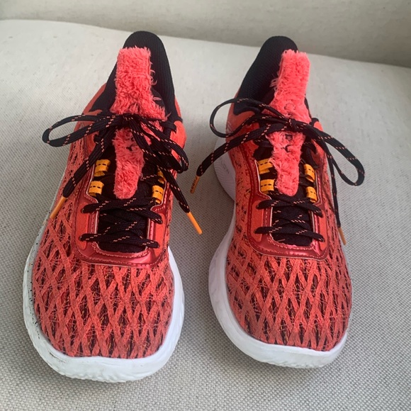 Under Armour Other - Under Armour Curry Flow 9 "Elmo" Size 5Y